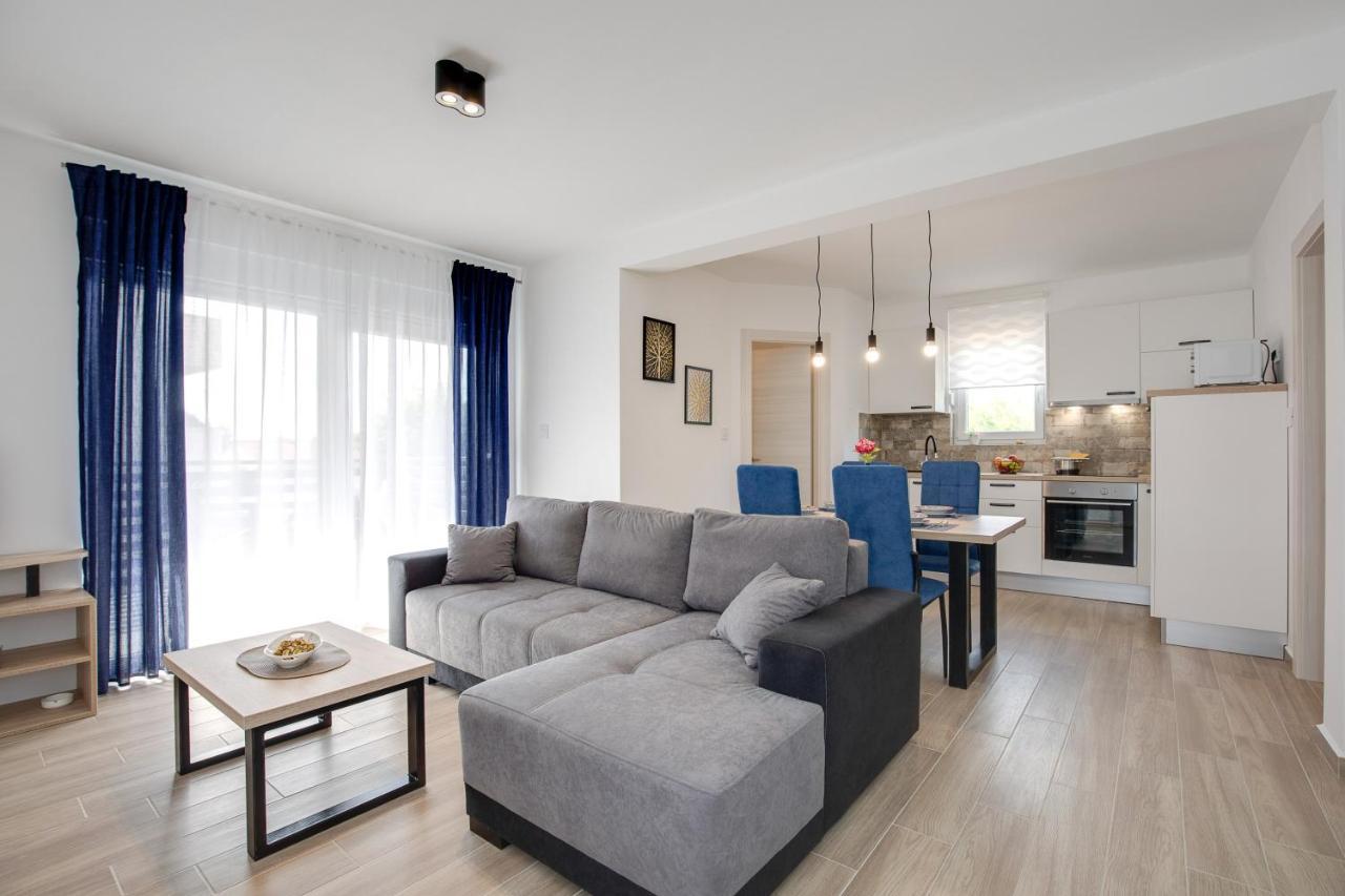 Apartman Jugo Punat Luaran gambar