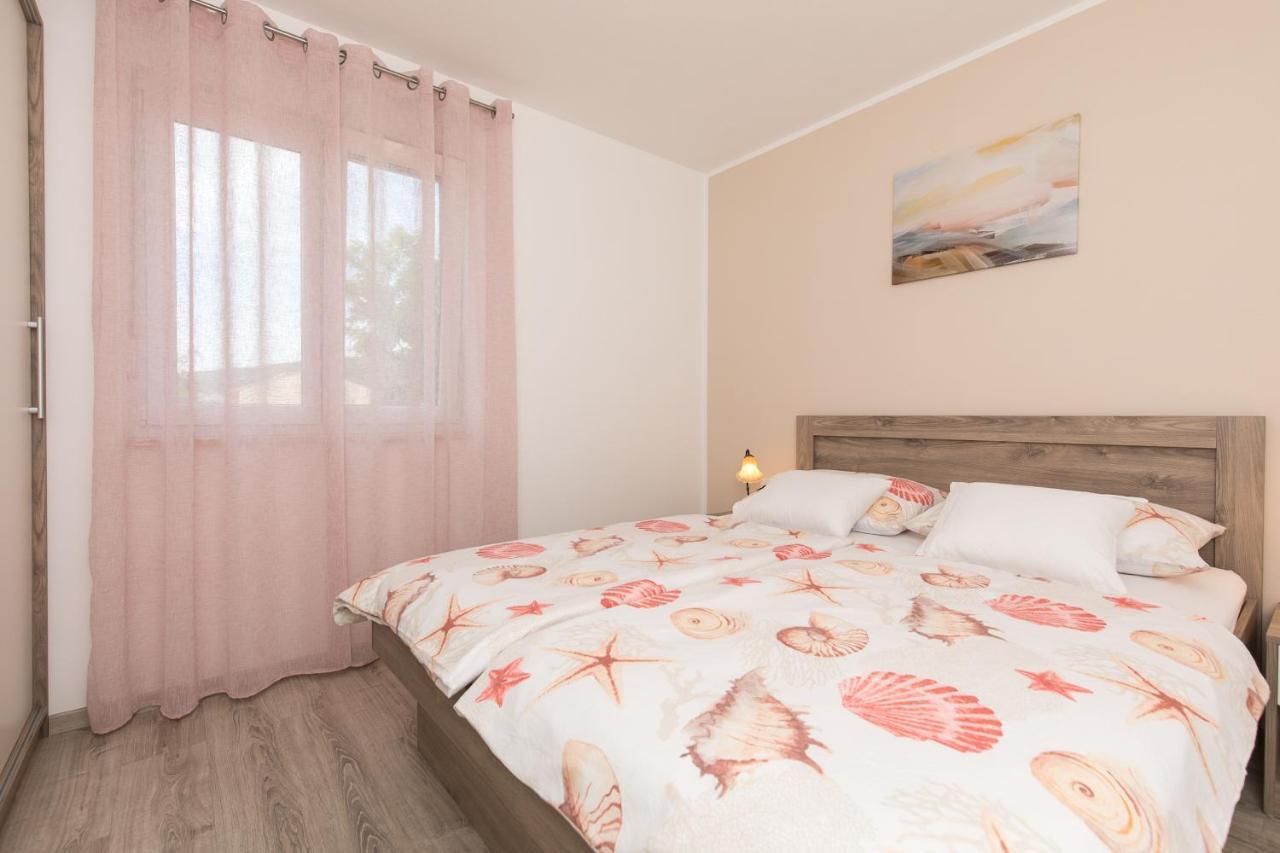 Apartman Jugo Punat Luaran gambar